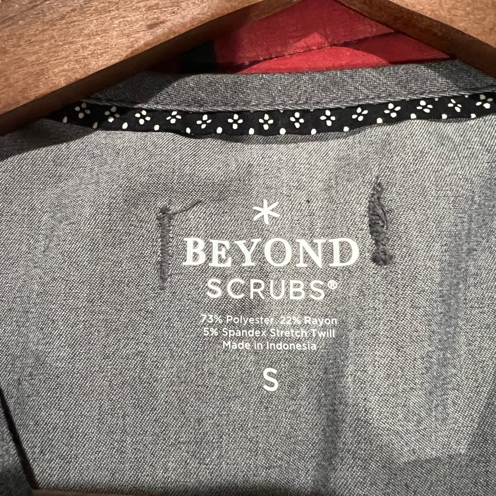 Woman Scrub Top